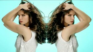 Garnier Fructis Grow Strong TV Spot, 'Stronger Hair' Song by Goldfrapp