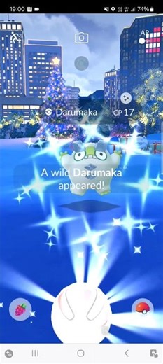 Pokemon Go Catch a shiny galarian Darumaka 捕捉色違版伽勒爾火紅不倒翁