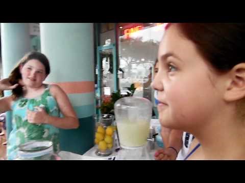 Bailee Madison doing her british accent from "Just Go With It"