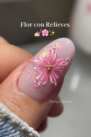 Uñas con Flores en Relieve: Tutorial Fácil