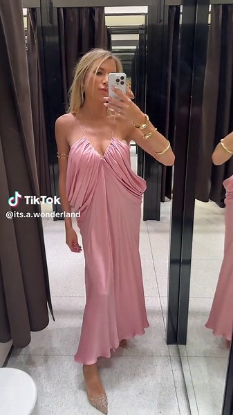 Challenging the Zara Dress: A Style Experiment