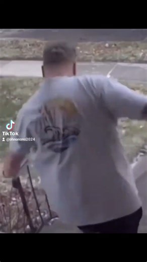 Going down #funny #ohno #comedy #ohnono