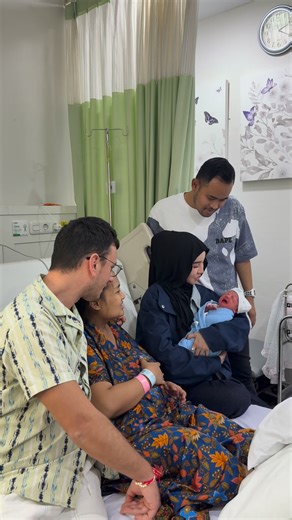 Lina Mukherjee on Reels