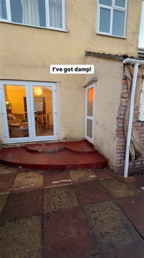 Ollie | DIY Home Reno on Instagram: "How to fix damp. Dive deeper 👉 myrookiereno.com 🧰 Tools linked in bio 🛠️ #damp #mould #winter #mold #renovation #homerenovation #diy #renovationproject #renovationseries #reno #selfrenovation"