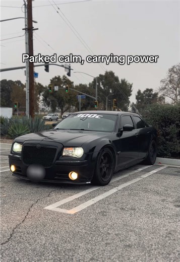 Chrysler 300C: A Powerful Yet Calm Ride