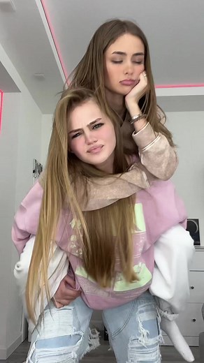 @🦄Ana Beregoi🦄