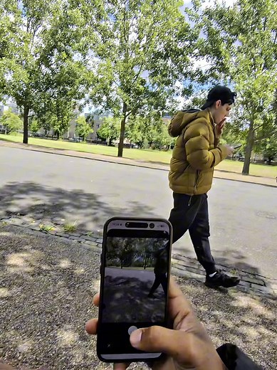 mind reading street trick: guess a name with simple meditation cue
