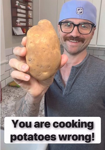 Grandma's Hack: Perfect Microwave Baked Potato