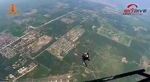 Army Adventure Wing conducted Freefall course at Bathinda by carrying out over 400 Jumps utilising Aviation platforms thereby enhancing the operational capabilities of Indian Army. 🇮🇳❤️⚔️ | SSBCrack