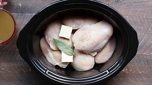 Slow Cooker Shredded Chicken - The Magical Slow Cooker