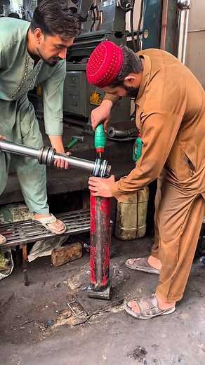 2.5M views · 17K reactions | Amazing Restoration Old hydraulic cylinder jack | Products Making | Facebook