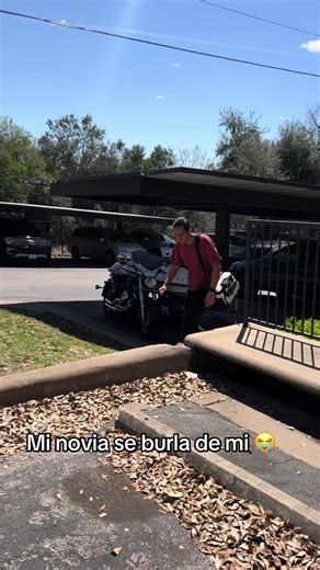 Yo intenté ahorrarme ese dinero y hacerlo yo pero eso no es lo mío 😂✌🏻 #negociosenestadosunidos #trabajosenestadosunidos #minoviaseriedemi #cubano