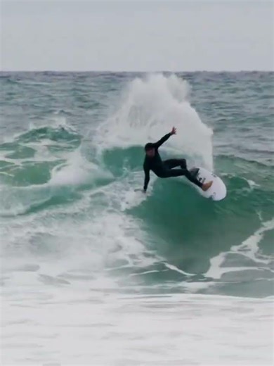 Performance Shortboard. Helium Construction. Designed by Dan Mann. 🔥