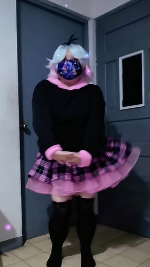 Full Cosplay de Emberlynn en Helluva Boss