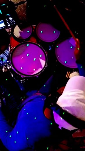 Roland V-71 & Alesis Strike Pro SE— A Love Story in Cymbals.