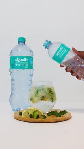 Cucumber Lemon Mint Cool, crisp, and instantly refreshing. 🥒🍋🌱 The easiest way to pour yourself refreshment one cube at a time. Ingredients: Chopped cucumber Fresh mint leaves Lemon pieces Instructions: Add cucumber, mint and lemon to ice cube slots. Fill with aQuellé Still Natural Spring Water & freeze. Pair with: aQuellé Sparkling Natural Spring Water. #IceItUpWithaQuelle #PourOnTheJoy #MadeWithJoy | aQuellé