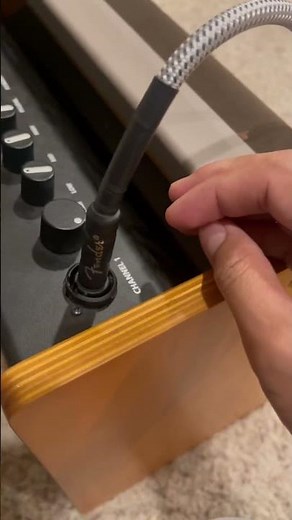 How to connect G1X Four Zoom Multi Effects processor to guitar amp and guitar!