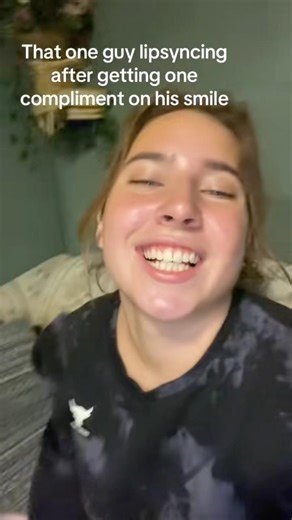 I’ll admit that they often do have good smiles but like close your mouth for a second 🙏