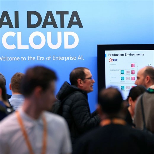 Snowflake to Buy Crunchy Data for $250 Million