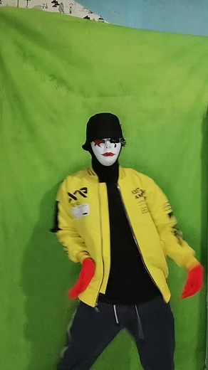 Mastering Robot Dance Moves in Slow Motion