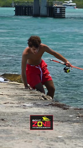 This is how boats CAPSIZE. The boat leans dangerously. What do you th. | Weis snat