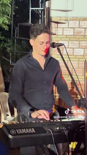 Cumbia Dance Tutorial with Tamara Cubilla and Kevin Robert