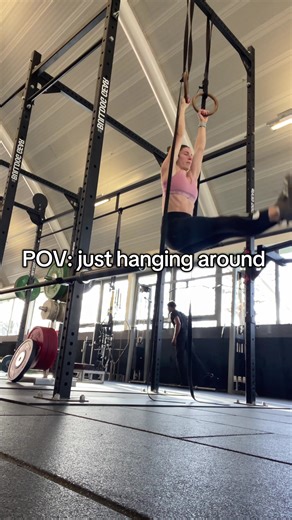 Just hanging around doing fun stuff🤭 #athlete #trackandfield #longjump #gym #pov