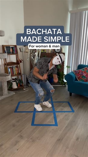 👇🏾Practice this bachata footwork with me step by step. Private lessons available — message me to book. 👉Practica este footwork de bachata conmigo paso a paso. Clases privadas disponibles — mándame un mensaje. #BachataTips #BachataFootwork #DanceLessons #ClasesDeBaile | BachataTips
