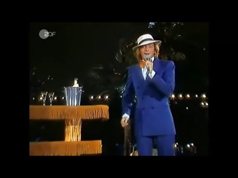 Top 10 Barry Manilow Songs