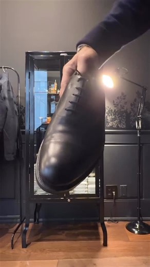 30 seconds of shoe ASMR. Apologies for the low video quality, this was a spur-of-the-moment shoot. Here’s a simple trick that can help reduce creases in leather shoes. A heat gun, not a hair dryer, gently warms the leather and helps it relax. Normally you would use a properly fitting shoe tree. This was done on the fly, and the result is still pretty satisfying. A word of caution. Heat guns get very hot. Keep your distance, keep the gun moving, and never stay in one spot too long. You can burn y