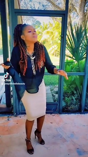 When people come against you, remember it's the work of the enemy trying to block & hinder you; but TOUCH NOT MINE ANOINTED! Ephesians 6:12/ Psalm 105:15/ 1 Chronicles 16:22/Romans 8:31🙏🏽 | Naymichelle Bryant