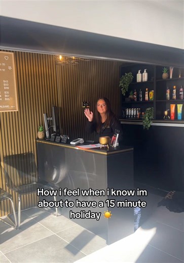 Where’s your destination? ✈️ ☀️ #savvysunshine #savvysunshinestalbans #stalbans #sunbed #tanning