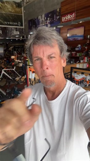 😉 La bici ganadora Rio Pinto 2025 volvió a Baiking 👏👏👏Zion diablo 29” Carbono 1x12 Shimano Deore, ejes boost, mazas Novatec Rulemanes, fusible UDH, Horquulla Aire con Bloqueo una Nave Menos de $ 2400000.- Más info 1157280056!! Vuelan no te la pierdas !❤️ | Baiking Tienda de Bicis