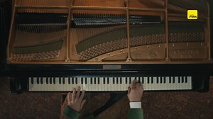 Chilly Gonzales und FM4 wünschen euch a very chilly Christmas! Das ganze Konzert könnt ihr am 24. Dezember von 19-22 Uhr auf FM4 hören oder jetzt schon auf fm4.orf.at 🎄🎄🎄 | radio FM4