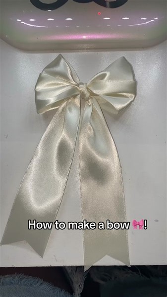 How to Make a Bow: Step-by-Step Tutorial