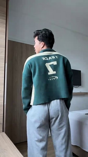 B A R (@ytd1_)’s videos with suara asli - Cacingproject