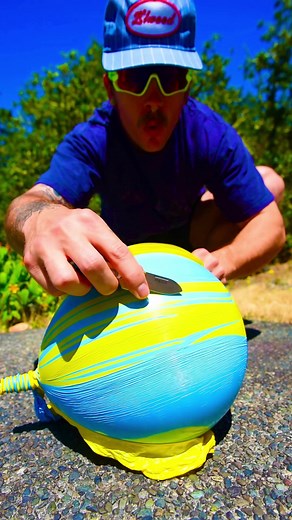 Minions ASMR Experience: Relaxing Sounds and Visuals