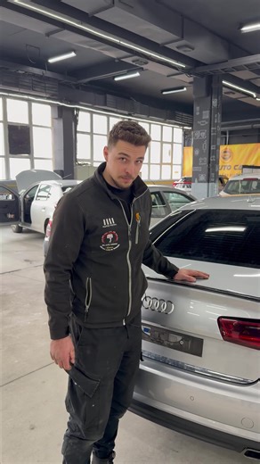 Căutăm colegi la service! Mecanic, electrician, vopsitor, tinichigiu. Sună la 0749 414 244. Ne găsești la Tal Auto Service în Mărăști, Cluj-Napoca