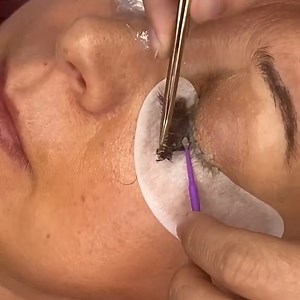 4.9M views · 10K reactions | Ripping off my awful eyelash extensions took over an hour  | Ultimate | Facebook