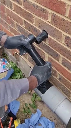 40mm sink waste pipe connected to a 110 soil waste