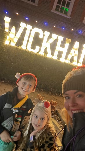 ✨ What an amazing turnout for the Christmas Light Switch-On 2025! ✨ A massive thank you to our wonderful team at Infinity Aesthetics & Wellbeing helping hand out leaflets and a special thanks to all our little Baytree Beauties who came to help today! The glitter tattoos were sparkling by Phoebe & the nail art was certainly giving festive vibes🎄💅✨ And a huge special mention… All the nail art you see in this video was done by my 9-year-old son, Seb. 😍 I am so unbelievably proud — what an amazin