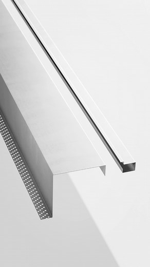 EzyPelmet’s concealed fixings form a graceful finish flowing from ceiling to pelmet in subtle fashion. #EzyPelmet #EZConcept #WindowPelmet #DrywallNation #Ceiling #Blinds #Windows #HiddenBlinds #InteriorCeiling #ModernArchitecture #InteriorDesign #Minimalist #Modern | EZ Concept