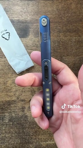 E62 Multifunctional EDC Tactical Pen Light & Knife