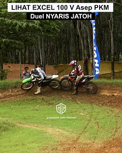 Lihat EXCEL 100 V ASEP PKM 27 Duel nyaris jatoh View EXCEL 100 V ASEP PKM 27 Near fall duel #motocross #dirtbike #stuntriding #offroadracing #motorracer #racinglife #extremesports #viralvideo #bikelife | Grasstrack indo channel fb