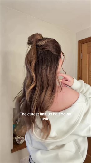 My fav style💛! #easyhairstyles #halfuphalfdownhairstyle #hairtutorials #hairideas #hairinspo