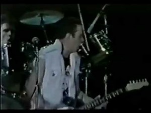 The Clash - London Calling(original) live.mp4