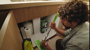 Swiffer Mop & Go Deluxe 2-in-1 Multi-Surface Kit for Floor Cleaning