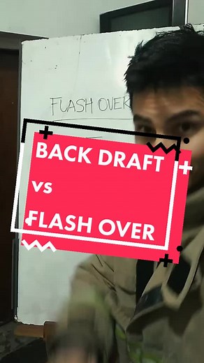 De manera sencilla explicación de backdraft y flash over #bomberos #bomberosvoluntarios #parati #unquillo #bomberosargentina #parati #rescue #Firefighter #backdraft