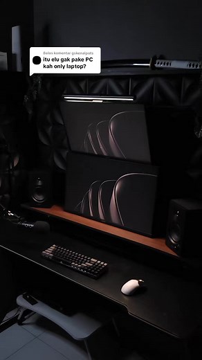 Connecting Two Monitors to Your Laptop Setup