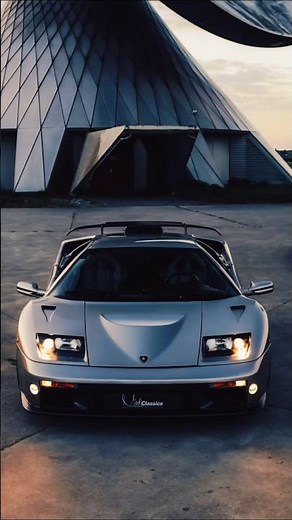 The Legendary Lamborghini Diablo GT: 6.0L V12 Perfection 💎 #Lamborghini #DiabloGT